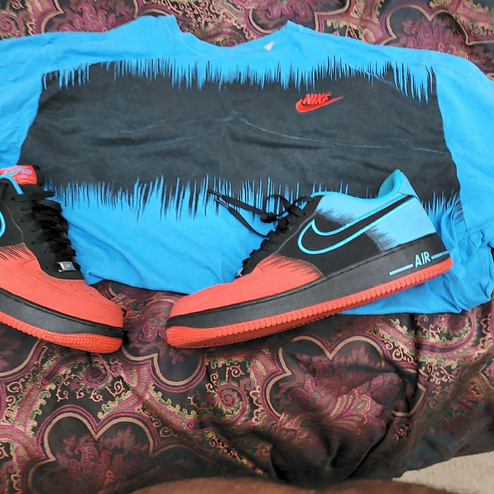 Spider man airforces ones and matching nike t shir